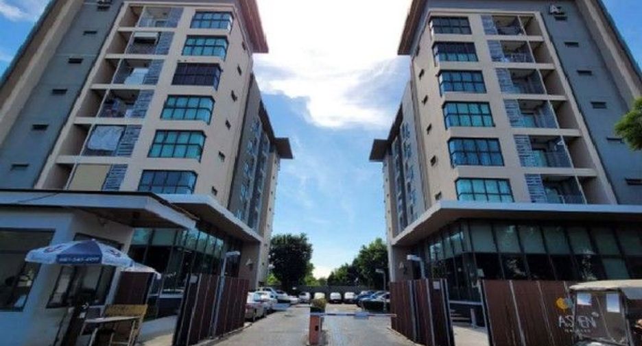 For sale 1 bed condo in Bang Na, Bangkok