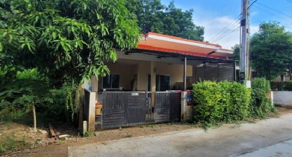 Casa adosada en venta de 1 habitaciones en Ban Khai, Rayong