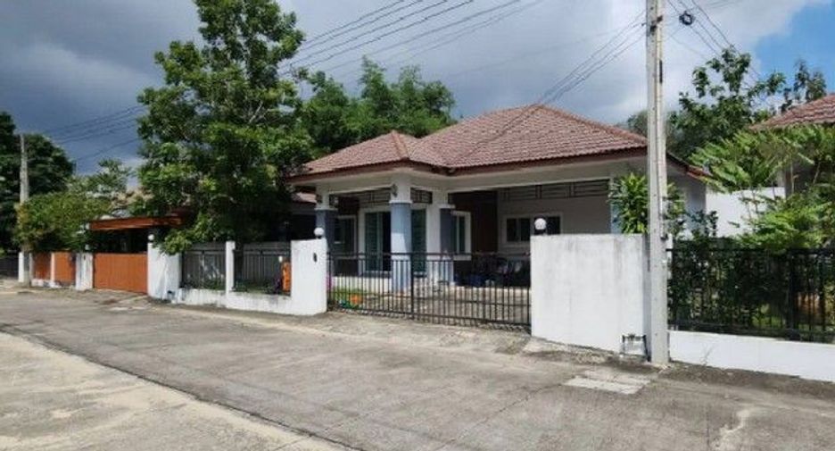 Haus zum Kauf mit 1 Zimmer in Ban Khai, Rayong