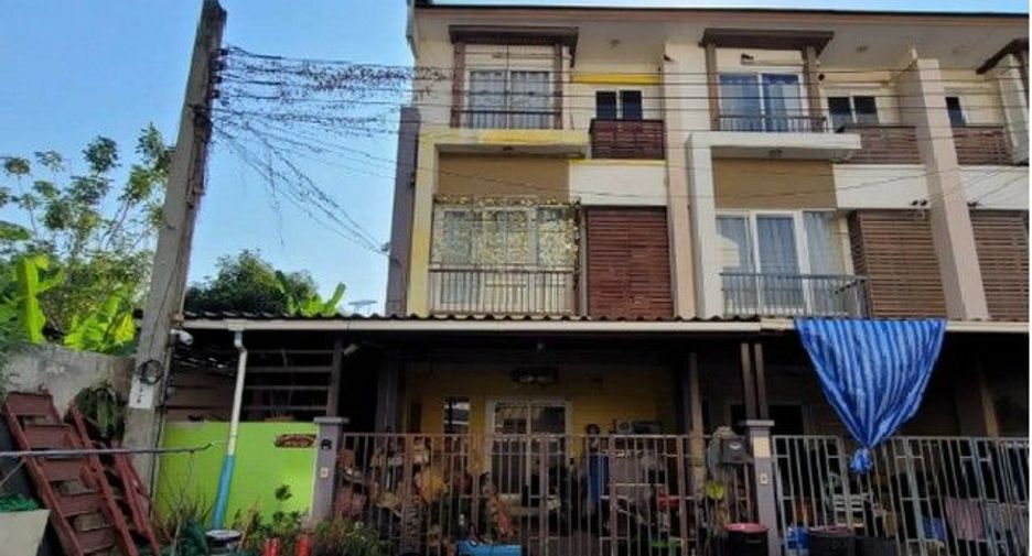 Reihenhaus zum Kauf mit 1 Zimmer in Bang Khae, Bangkok