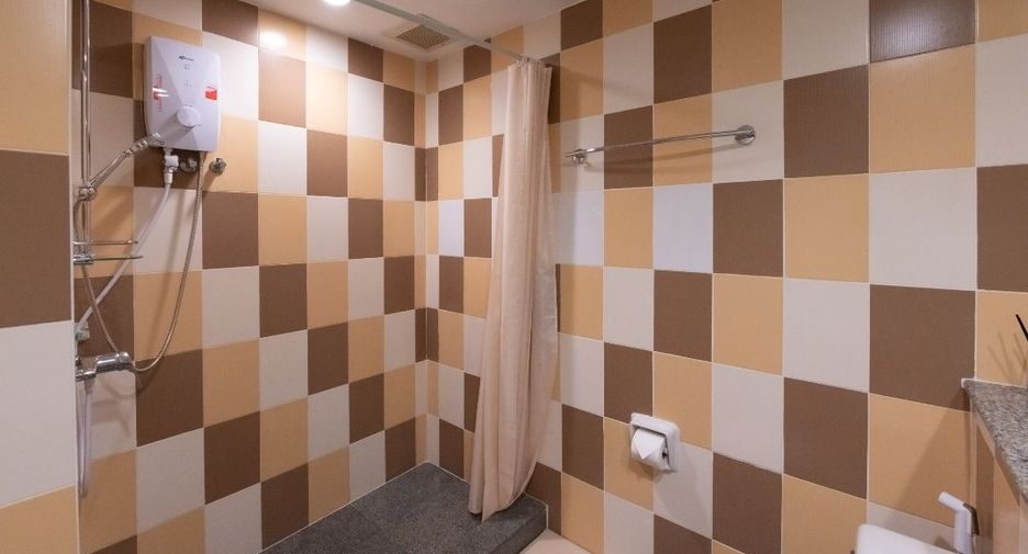 For sale 2 bedrooms condo in Yan Nawa, Bangkok