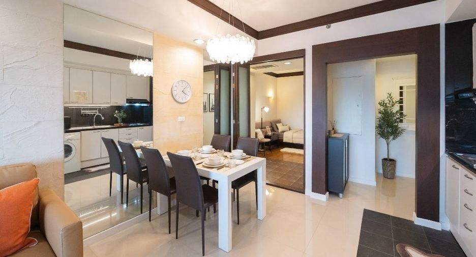 For sale 2 bedrooms condo in Yan Nawa, Bangkok