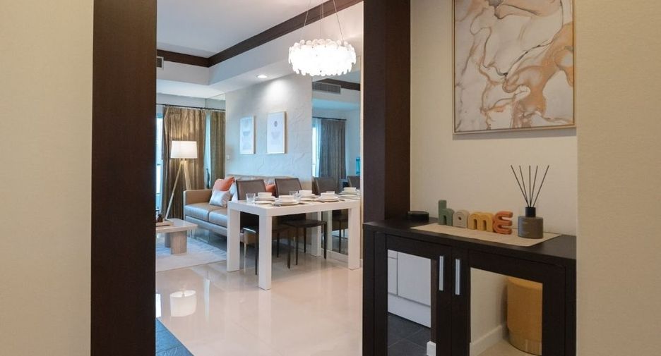 For sale 2 bedrooms condo in Yan Nawa, Bangkok