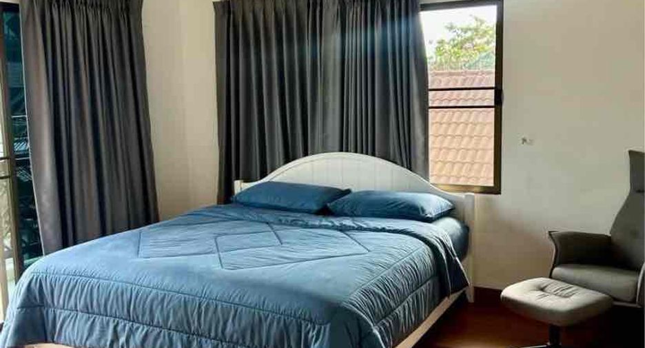 À louer 3 chambres maison à Bang Lamung, Chonburi