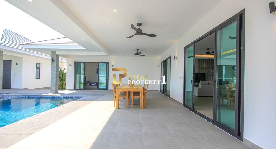For sale 4 bedrooms villa in Hua Hin, Prachuap Khiri Khan