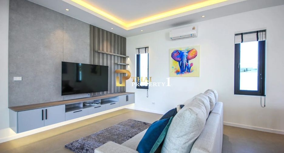 For sale 4 bedrooms villa in Hua Hin, Prachuap Khiri Khan