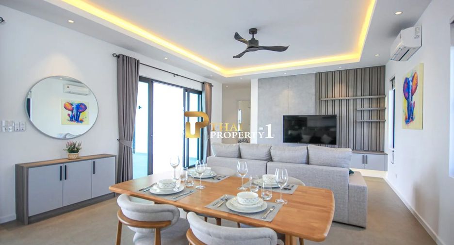 For sale 4 bedrooms villa in Hua Hin, Prachuap Khiri Khan