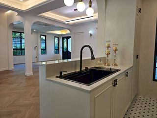 À vendre 4 chambres maison à Mueang Chiang Mai, Chiang Mai