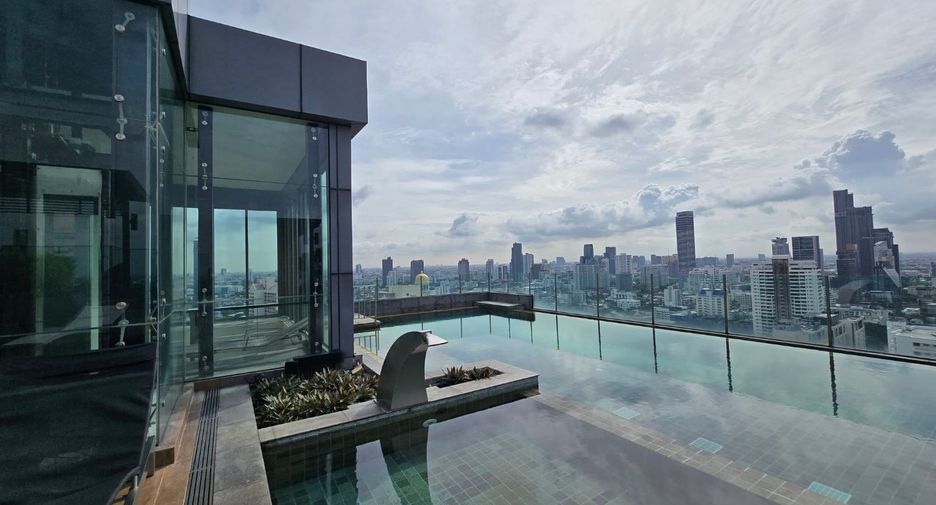 Condo en alquiler de 2 habitaciones en Watthana, Bangkok