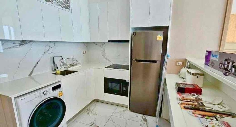 Condo en alquiler de 3 habitaciones en Bang Lamung, Chonburi