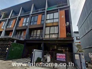 出售 3 卧室 联排别墅 在 Pak Kret, Nonthaburi