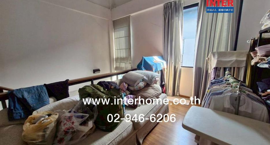 For sale 3 bedrooms townhouse in Pak Kret, Nonthaburi