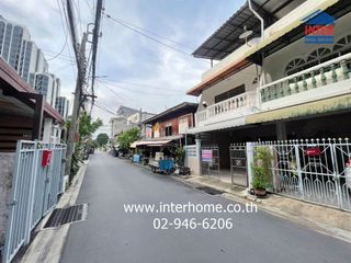 For sale 2 ベッドルーム townhouse in Chatuchak, Bangkok