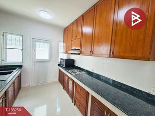 Casa en venta de 3 habitaciones en Si Racha, Chonburi