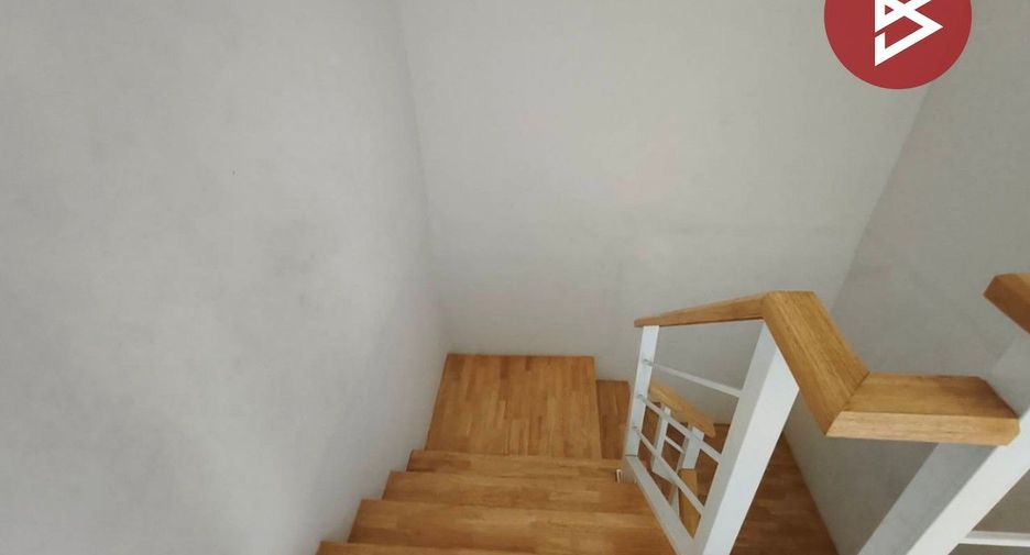 For sale 3 bedrooms townhouse in Khlong Luang, Pathum Thani