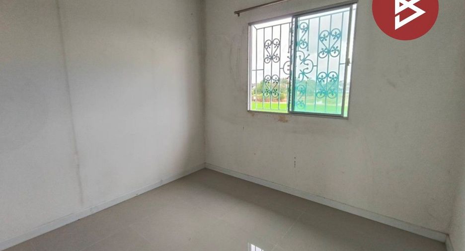 For sale 3 bedrooms townhouse in Khlong Luang, Pathum Thani