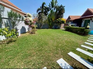 Villa zur Miete und zum Kauf mit 3 Zimmer in Bang Lamung, Chonburi
