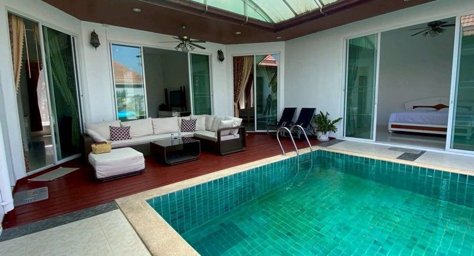 Villa zur Miete und zum Kauf mit 3 Zimmer in Bang Lamung, Chonburi
