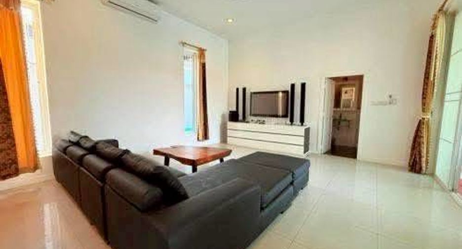 Villa zur Miete und zum Kauf mit 3 Zimmer in Bang Lamung, Chonburi