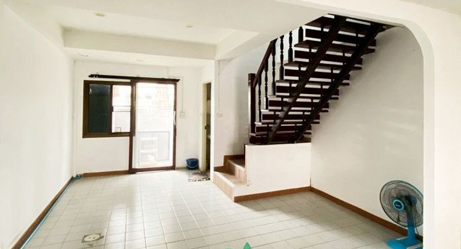 Продажа 2 спальни таунхаус в Mueang Nonthaburi, Нонтабури