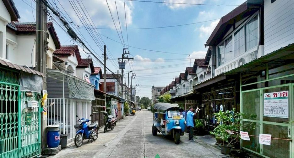 Продажа 2 спальни таунхаус в Mueang Nonthaburi, Нонтабури