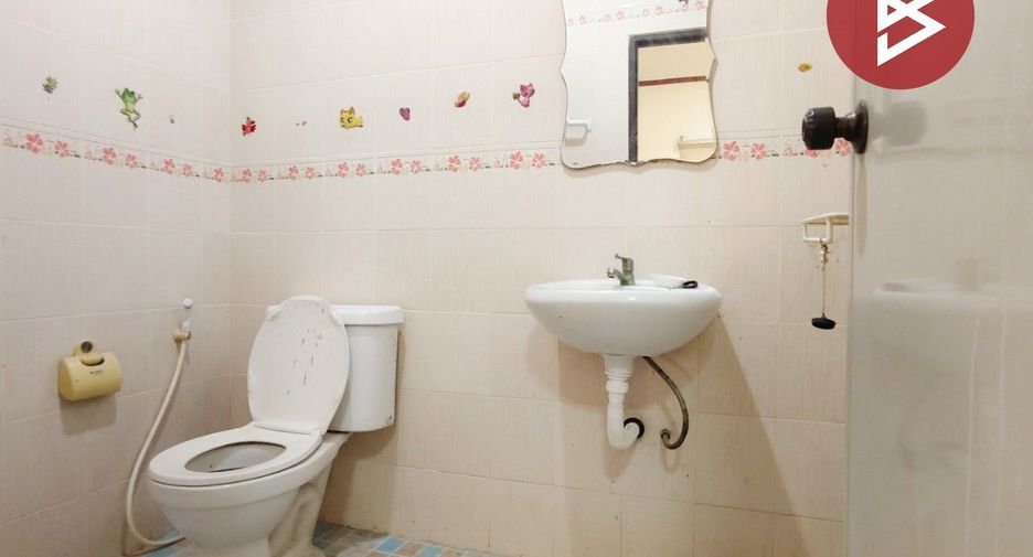 Продажа 3 спальни дом в Sam Phran, Накхонпатхом