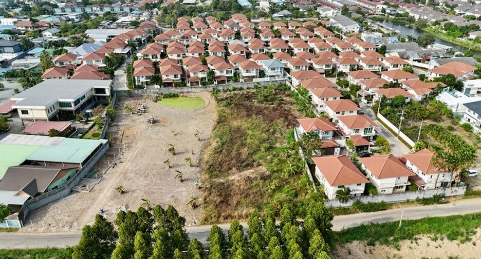 For sale land in Mueang Chon Buri, Chonburi