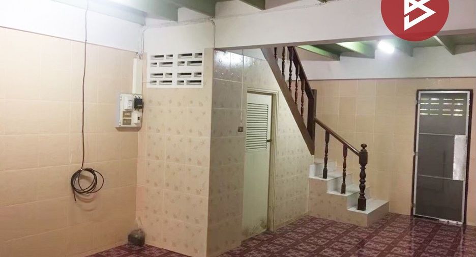 À vendre 3 chambres maison de ville à Mueang Chanthaburi, Chanthaburi