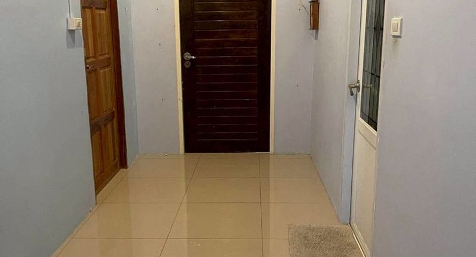 For sale 6 bedrooms house in Bang Lamung, Chonburi