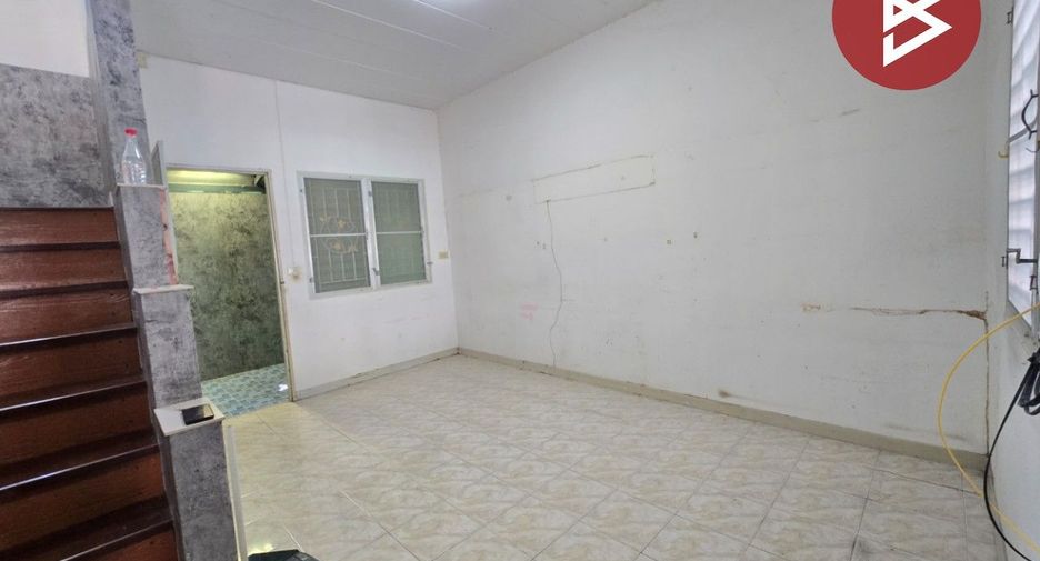 For sale 3 bedrooms townhouse in Phra Samut Chedi, Samut Prakan