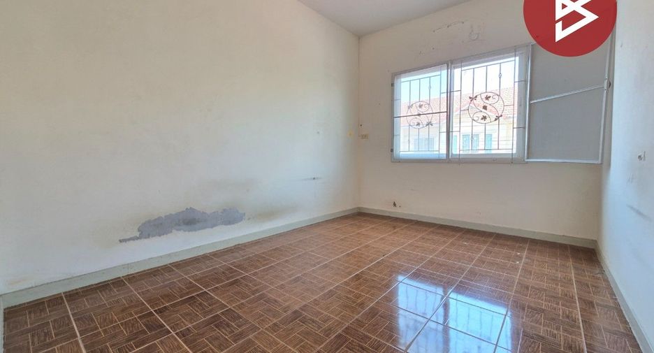 For sale 3 bedrooms townhouse in Phra Samut Chedi, Samut Prakan