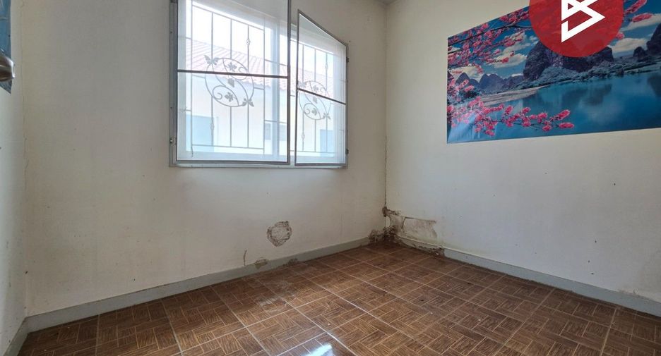 For sale 3 bedrooms townhouse in Phra Samut Chedi, Samut Prakan