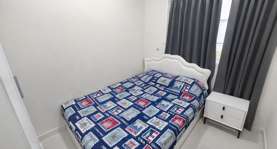 For sale 4 bedrooms townhouse in Khlong Luang, Pathum Thani