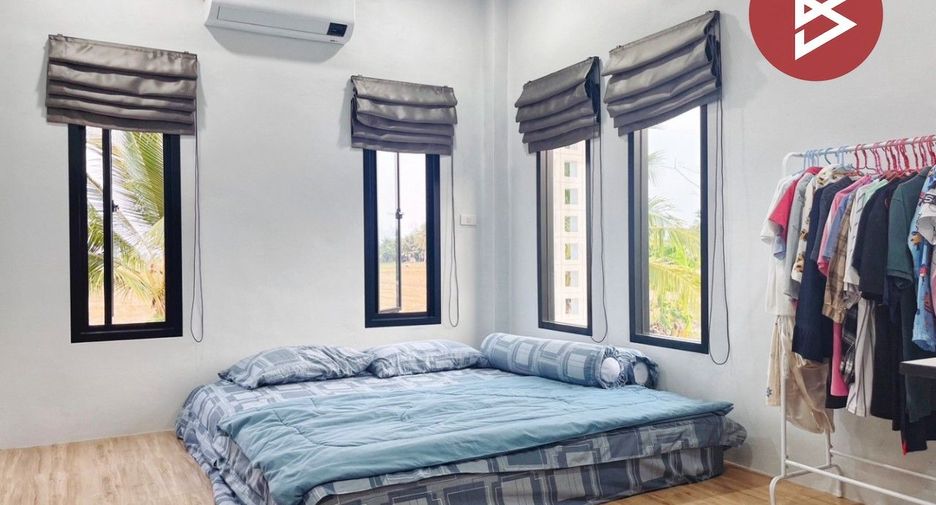 For sale 2 bedrooms house in Nong Ya Sai, Suphan Buri
