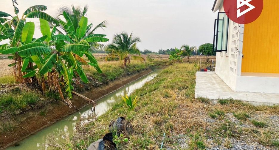 For sale 2 bedrooms house in Nong Ya Sai, Suphan Buri