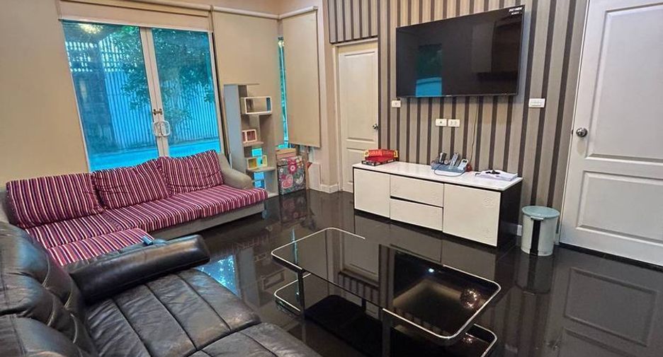 For rent そして for sale 5 ベッドルーム house in Bueng Kum, Bangkok