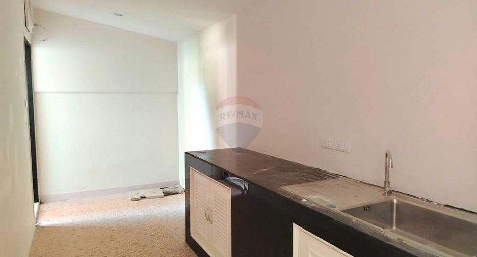 For sale 2 bedrooms townhouse in Ko Samui, Surat Thani