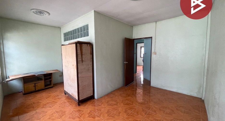 For sale 2 bedrooms townhouse in Mueang Samut Sakhon, Samut Sakhon
