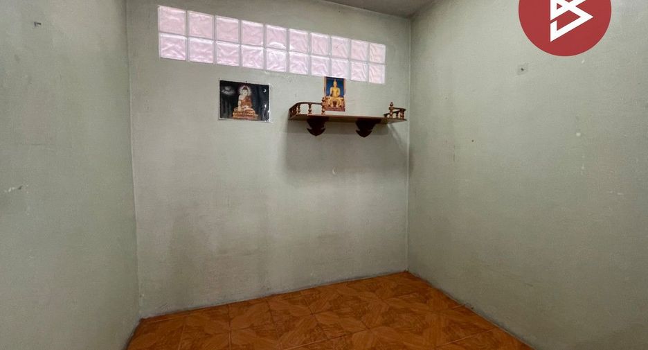 For sale 2 bedrooms townhouse in Mueang Samut Sakhon, Samut Sakhon