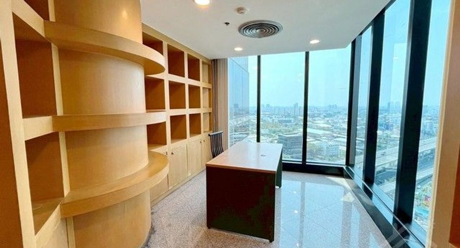 For rent office in Bang Na, Bangkok
