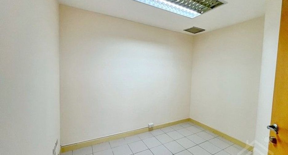 For rent office in Bang Na, Bangkok