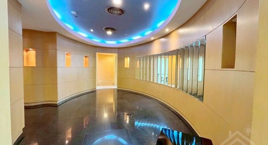 For rent office in Bang Na, Bangkok