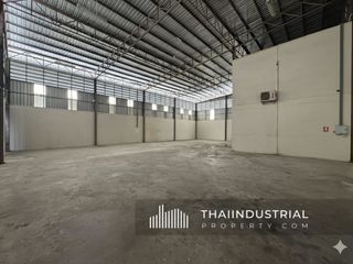For rent warehouse in Ban Bueng, Chonburi