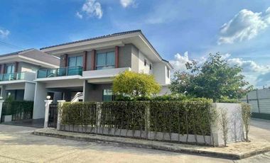 Haus zur Miete mit 4 Zimmer in Lat Krabang, Bangkok