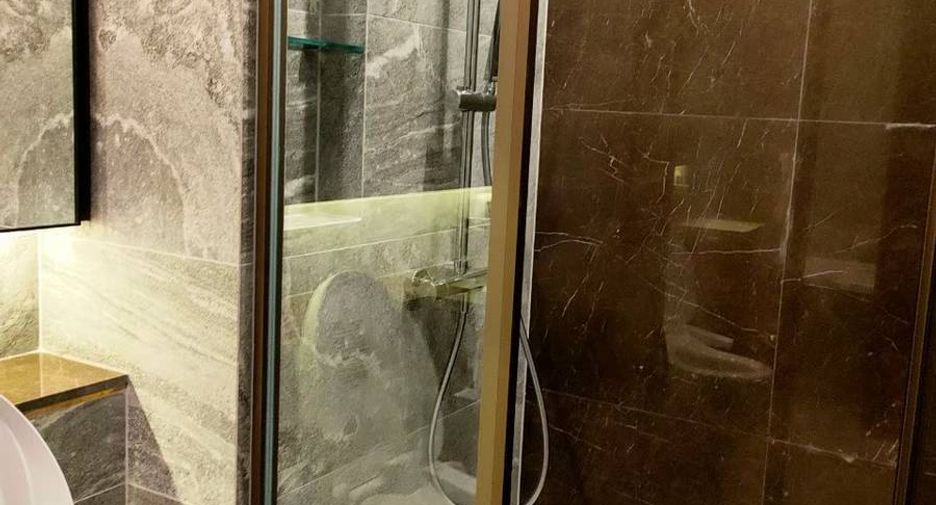 Wohnung zur Miete und zum Kauf mit 1 Zimmer in Khlong Toei, Bangkok