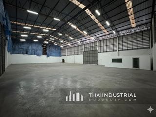 À louer entrepôt à Si Racha, Chonburi