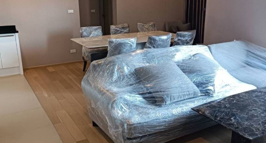 Аренда и продажа 2 спальни кондо в Щаттхана, Бангкок
