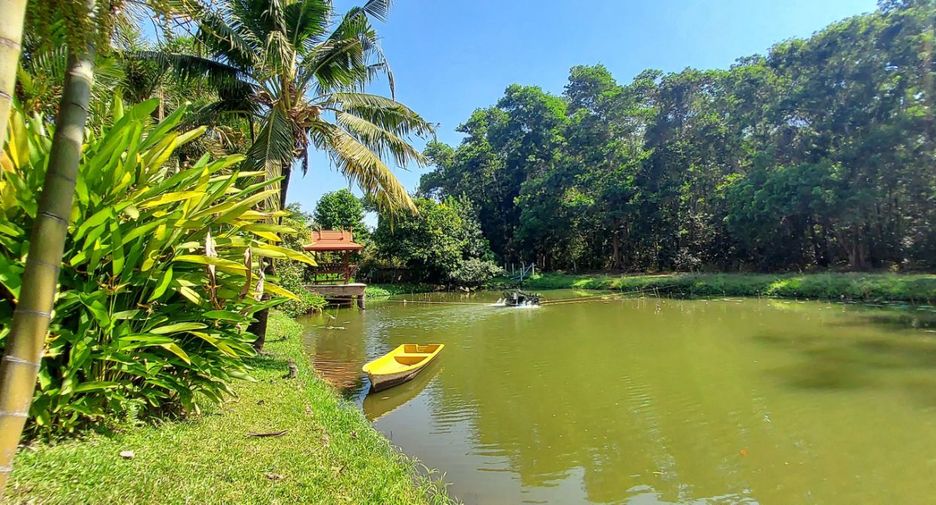 For sale 5 ベッドルーム hotel in Mueang Rayong, Rayong