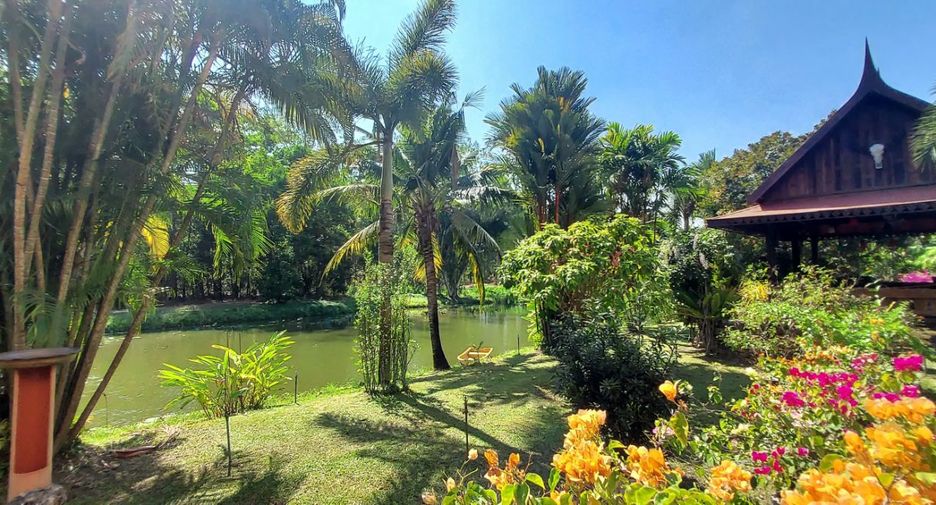 For sale 5 ベッドルーム hotel in Mueang Rayong, Rayong