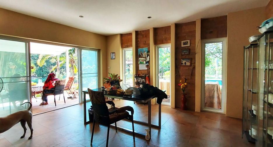 For sale 5 ベッドルーム hotel in Mueang Rayong, Rayong